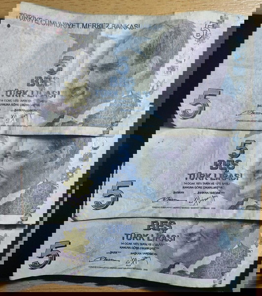 3 банкноти Турция 5 лири.