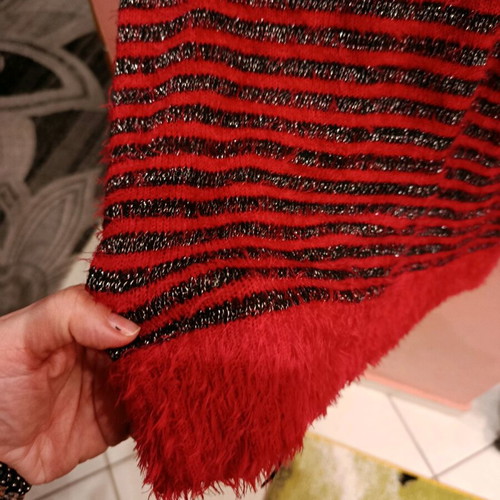 Cardigan like new, soft and warm, red