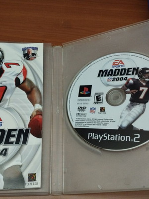 Madden 2004 PS2 game