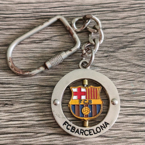 FCB Barcelona keychain vintage used with rotating emblem