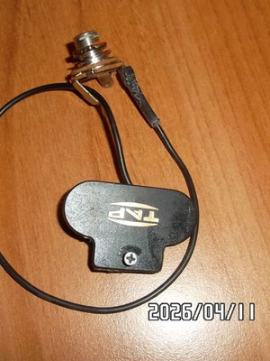 Magnet tap for tzoura baglama like new, set