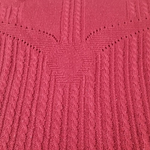 Women's Cable Knit Sweater XXL like new, burgundy with 3/4 sleeves