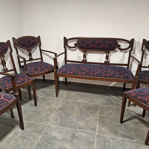Furniture set from 1930 like new, sofa, two armchairs, two chairs, and table