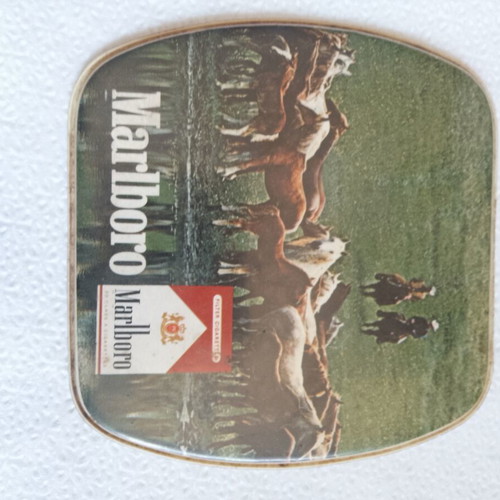 Marlboro collectible plastic item 10x10 cm used