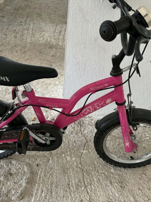 Girls 18-Inch City Bicycle like new