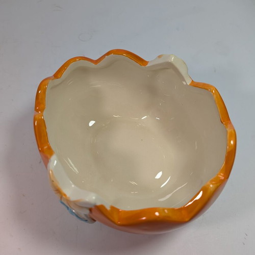 Easter bowl egg design 16x14cm like new