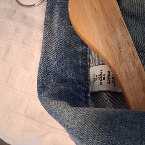 Denim jacket H&M used, size small, blue