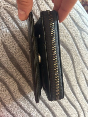 Doca black wallet used