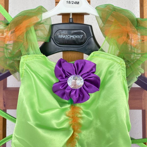 Tinkerbell costume like new, size 6, dress and wings