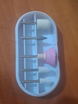 Nail drill attachments like new