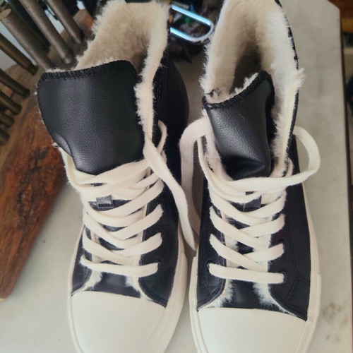 Jenny Fairy fur women's ankle boots, size 39, black and white
