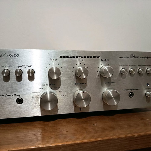 Marantz 1060 amplifier used