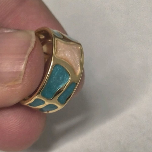 Boho chunky ring new with pastel details in gold tone