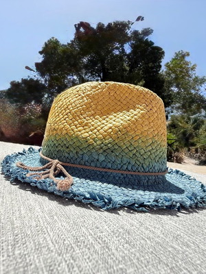 Summer hat AL Fayette like new, beige and blue, sizes S and M
