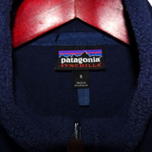 Patagonia Synchilla full zip jacket like new, size S, navy