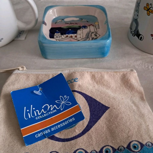Santorini souvenir set new with cups wallets ashtrays magnets and rug