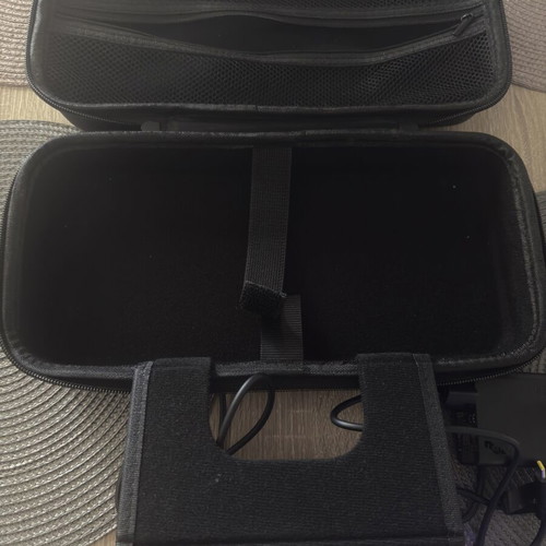 Lenovo Legion Go S 32GB Steam Edition like new handheld console