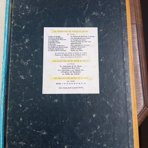 Tintin French 2 books used, Les Oranges Bleues & Toison d'Or