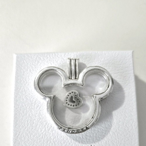 Silver s9.25 Ale Disney pendant used with petite charm