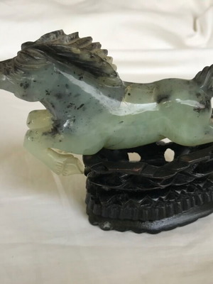 Jade figurine like new, authentic Chinese with base