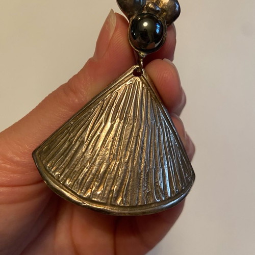 Vintage large earrings used with clip, metal