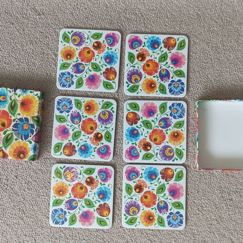 Coasters floral set of 6 in box from Poland like new