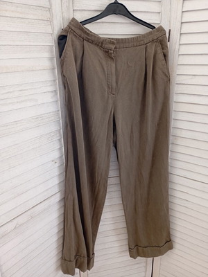 Massimo Dutti large khaki pants like new