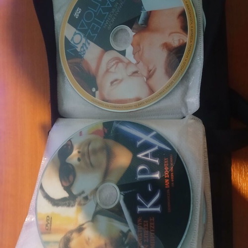 DVD with Greek subtitles like new