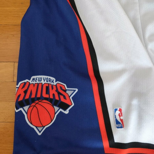 New York Knicks NBA shorts size XL like new