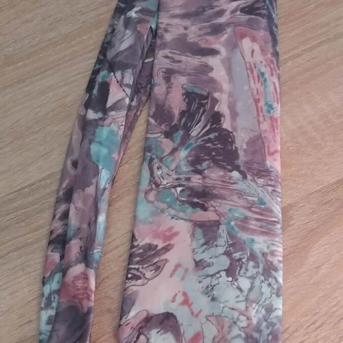 Tie like new, multicolored