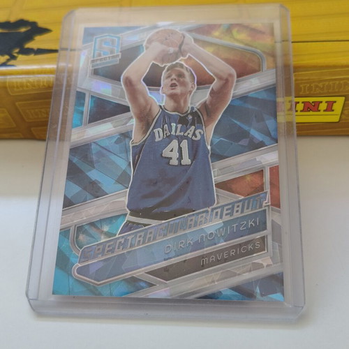 Dirk Nowitzki Dallas Mavericks 12/49 Spectra Basketball 2023-24 Panini card