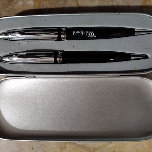 Whirlpool pen and mechanical pencil set new in original box