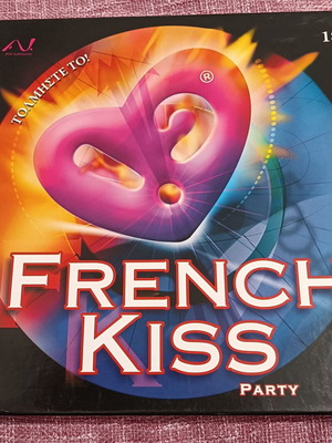 Настолна игра French kiss