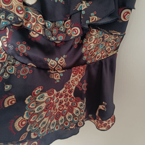 Silk top Betty Blue like new with peacock print