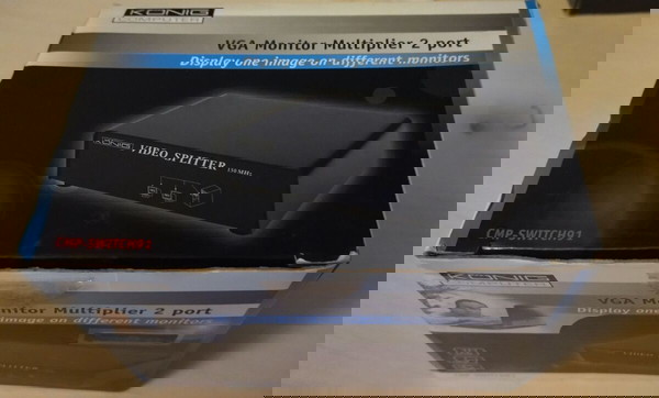 KONIG VGA VIDEO MULTIPLIER    ΑΠΟ ΜΙΑ ΕΞΟΔΟ VGA ΜΠΟΡΕΙΤΕ ΝΑ ΔΩΣΕΤΕ ΕΙΚΟΝΑ ΣΕ 2 ΟΘΟΝΕΣ