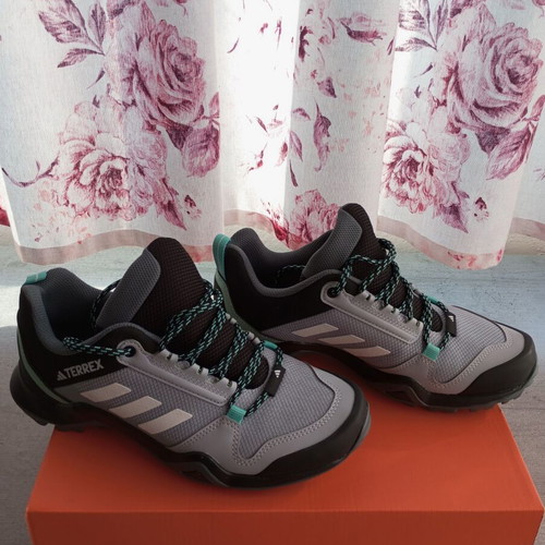 Adidas Terrex hiking trail shoes, size 38 ⅔, unworn