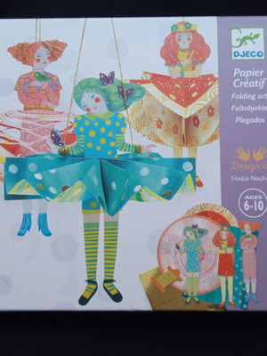 Papier Creatif Folding Art board game used
