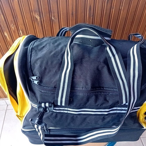 Patrick sports bag like new condition