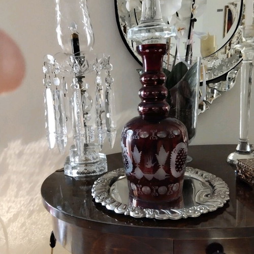 Crystal carafe burgundy new collectible