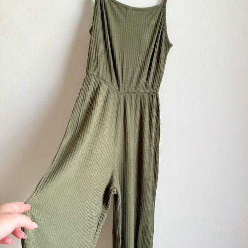 Bershka khaki one-piece like new, size S