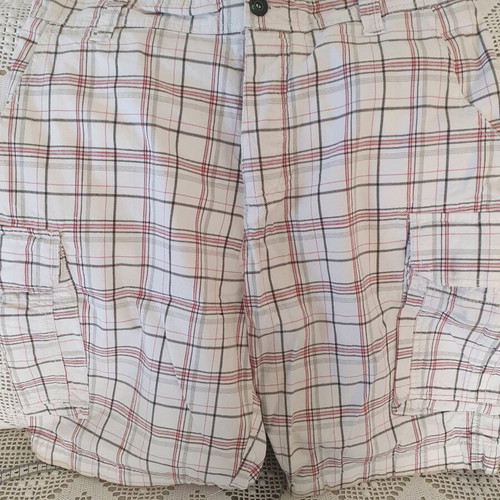 Pull & Bear men's bermuda shorts used, multicolor, size L