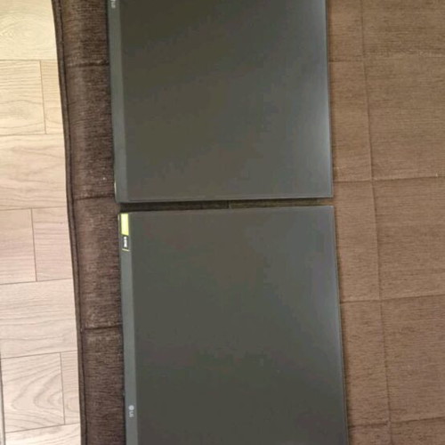 LG27GN850-B gaming monitor like new without stands