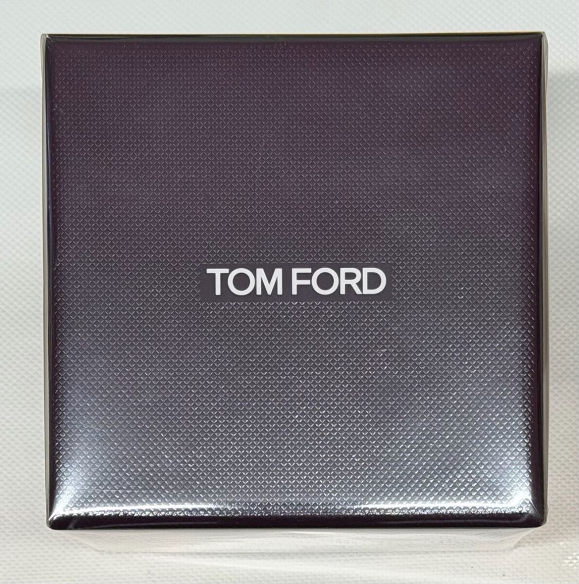 Tom Ford Figue Érotique Candle new 180 g - € 120,00 - Vendora.cy