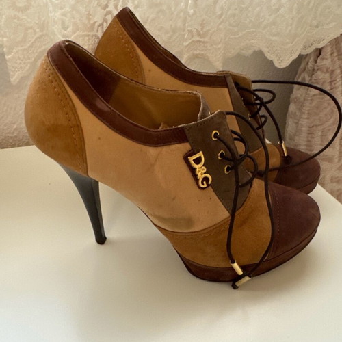Booties used with 12 cm heel, size 38, beige and brown