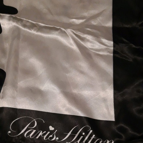 Paris Hilton scarf like new, black and white