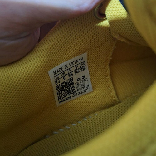 Adidas Lego athletic shoes like new, size 38, yellow