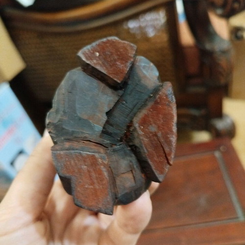 Wooden monk used, broken pipe
