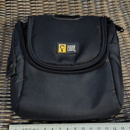 Case Logic Waist Bag new, black and yellow