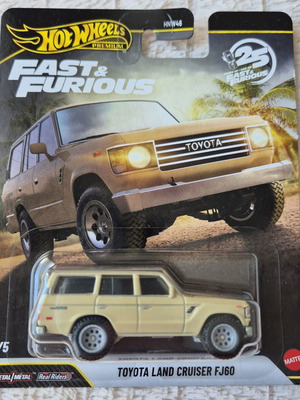 Toyota Land Cruiser FJ60 Hot Wheels Premium Fast and Furious
