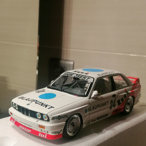 BMW M3 E30 Collectible Car Miniatures 1/18 Scale New